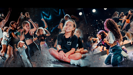 Escuela de baile Andanzas: Pasión y ritmo en movimiento ¡Descubre el ritmo en Boombap Dance Studio