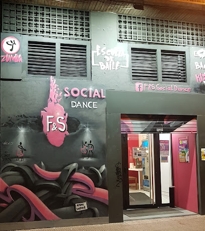 Escuela de baile Andanzas: Pasión y ritmo en movimiento ¡Aprende a bailar en Burgos con F&S Social Dance!