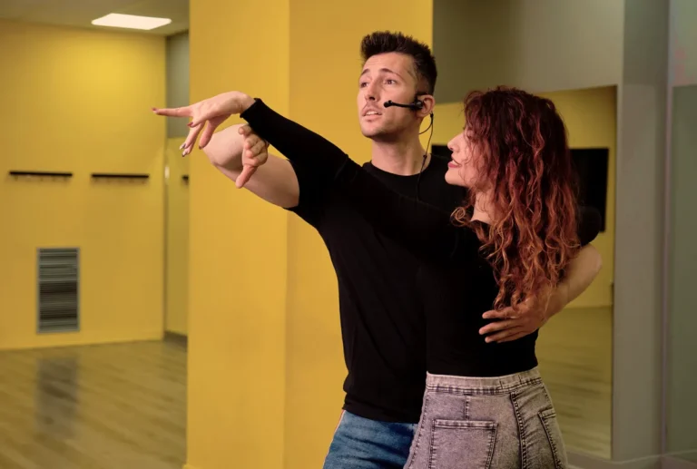 Imagen de Portada de Las 10+ Mejores Clases de Salsa y Bachata en Marbella
