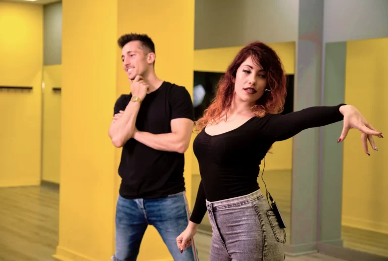 Imagen de Portada de Las 10+ Mejores Clases de Salsa y Bachata en Jerez de la Frontera