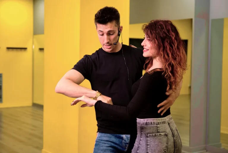 Imagen de Portada de Las 10+ Mejores Clases de Salsa y Bachata en Castellón de la Plana